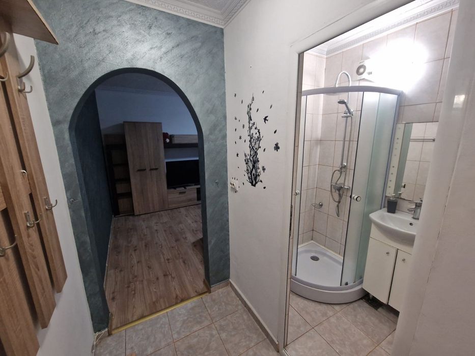 Apartament doua camere renovat