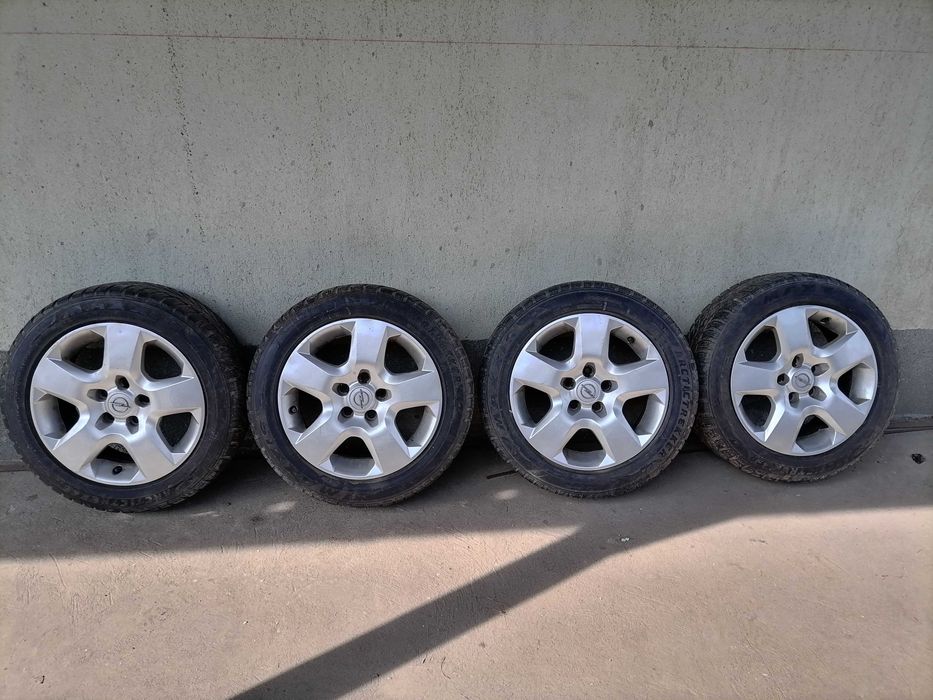 Vand jenti Opel Zafira + cauciucuri