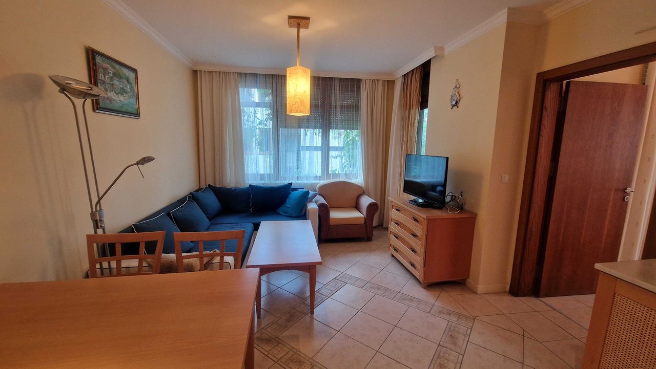 Продава се Тристаен апартамент в Созопол - 94 кв.м за 1437 €/кв.м - Снимка #3
