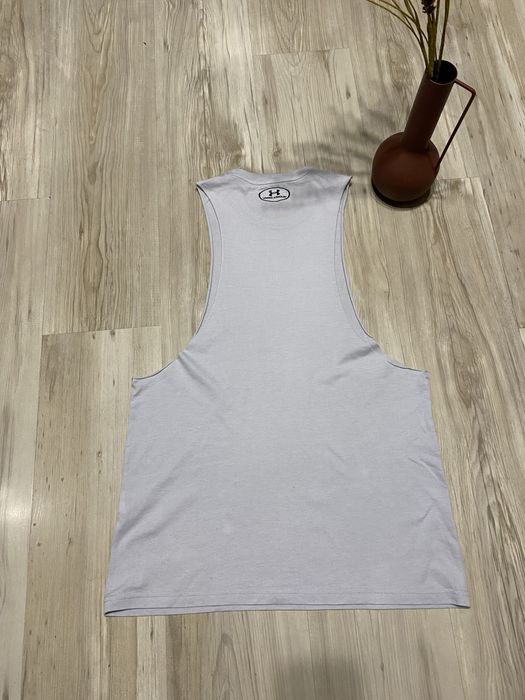 Понтик на Under Armour