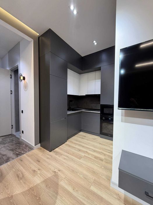 СРОЧНО! ПРОДАЁТСЯ КВАРТИРА 1/8/12. ЖК/Parkwood/Мирабад/ 9/045*