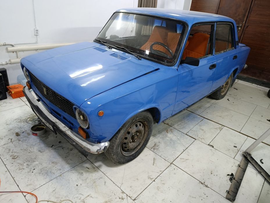 Продам ваз 21013