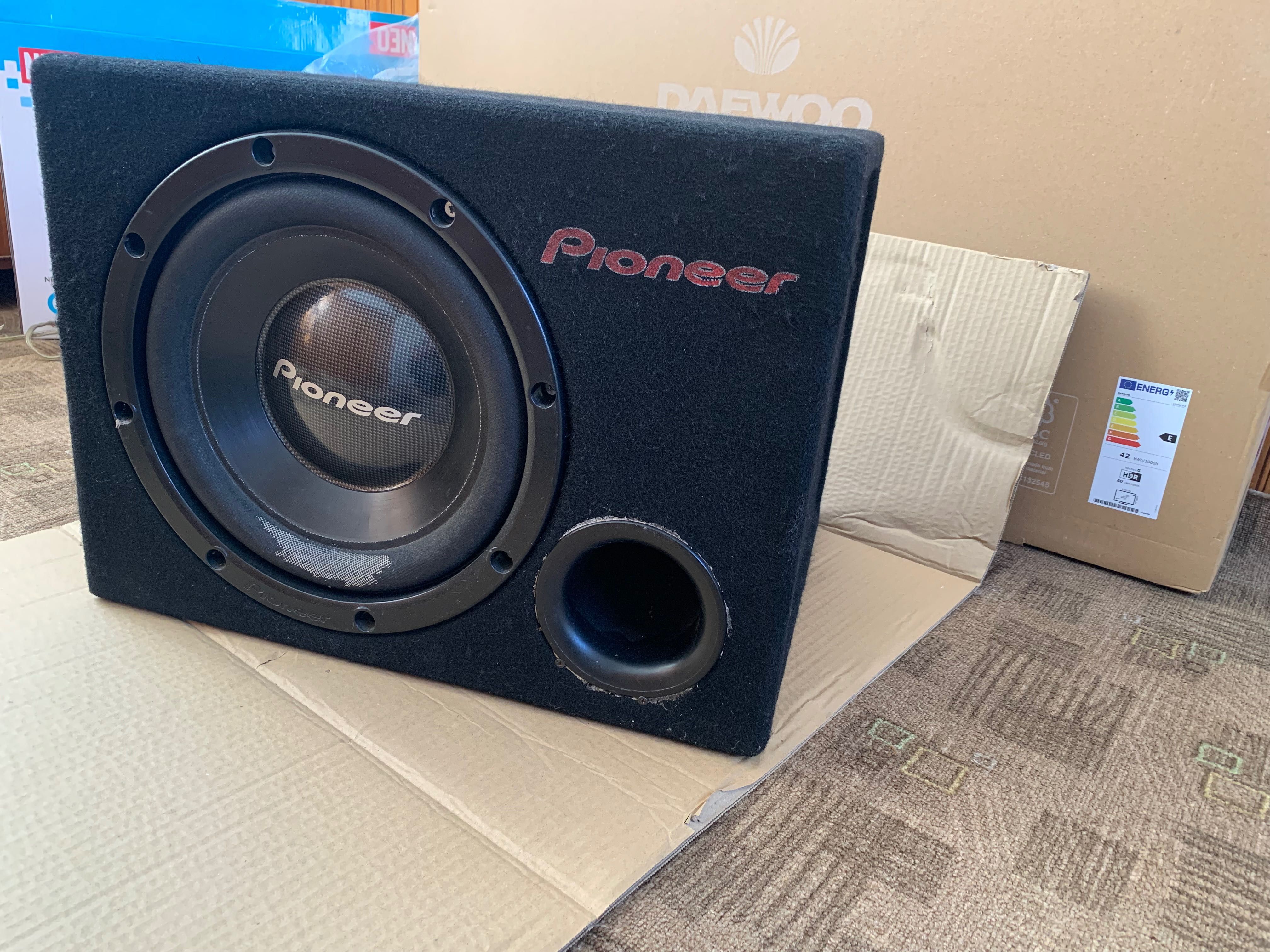 Pioneer bass pioneer