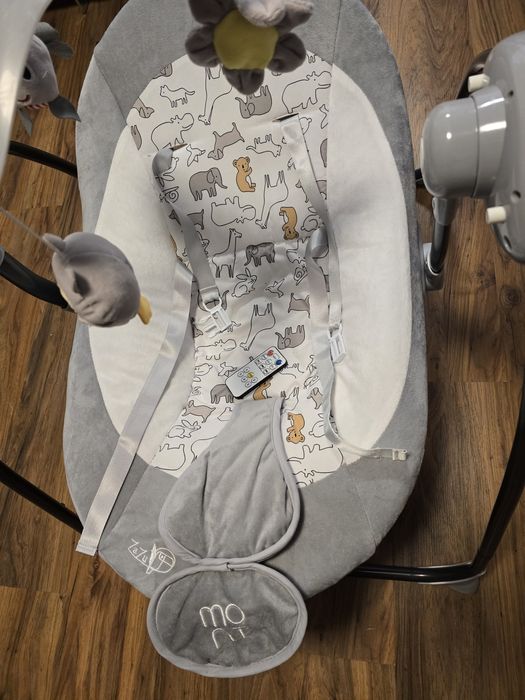 Електрическа бебешка люлка Moni