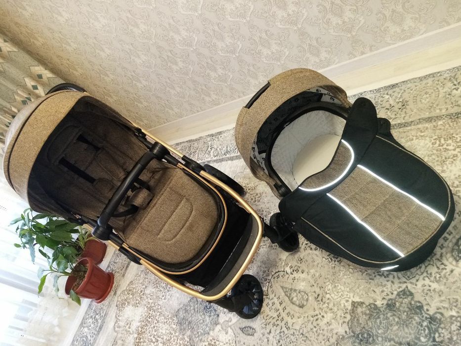 Детская коляска в хорошем состоянии