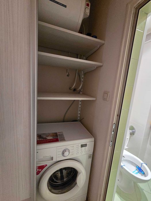 Продава се Тристаен апартамент в Плевен, Идеален център - 82 кв.м за 2244 €/кв.м - Снимка #12