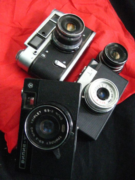 Ви́лия — советский фотоаппарат Объектив — Триплет Т-69-3 + Фед
