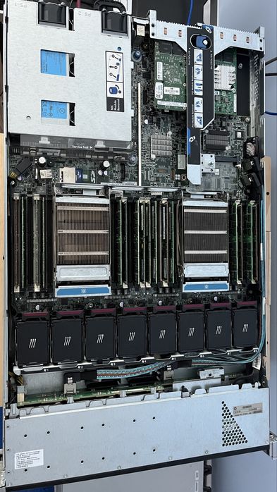 3 броя сървър HP Gen8 128GB RAM Xeon2680 ESXI