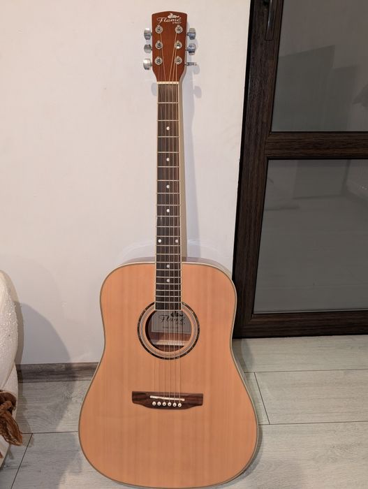 Chitara acustica cu husa Flame PRO