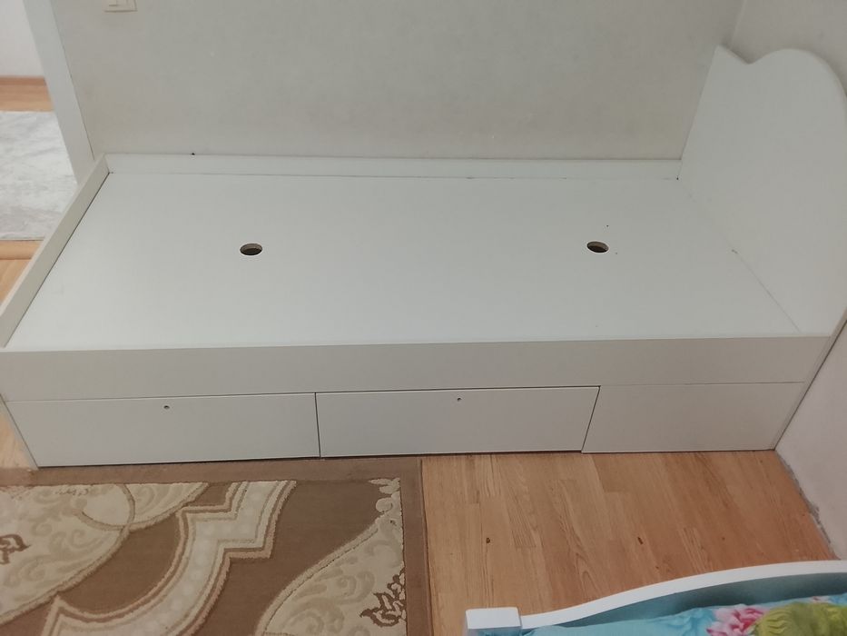 Продам детскую кровать