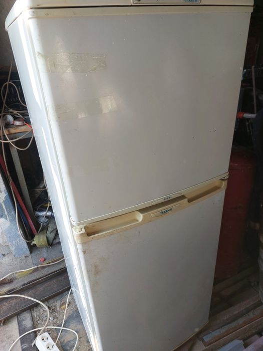 Холодильник бу бюрюса