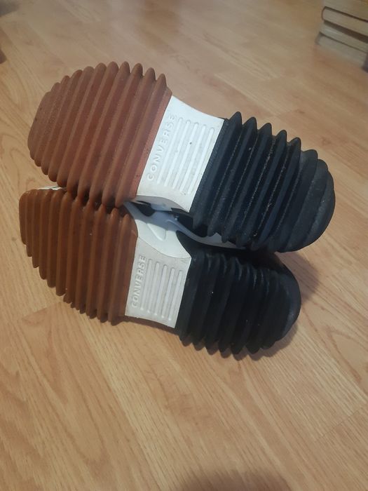 Adidas unisex mărimea 39