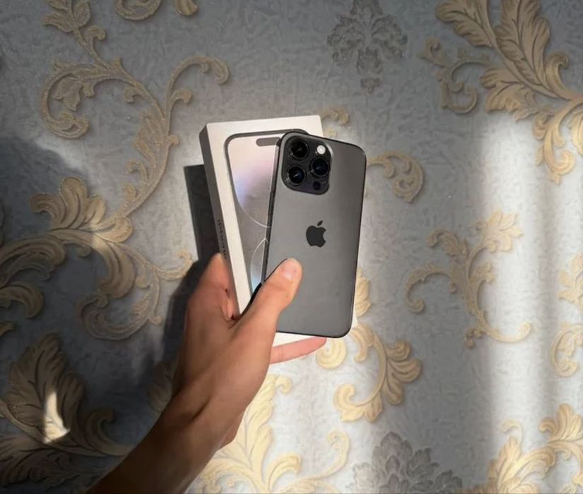 Продам Iphone 14 pro