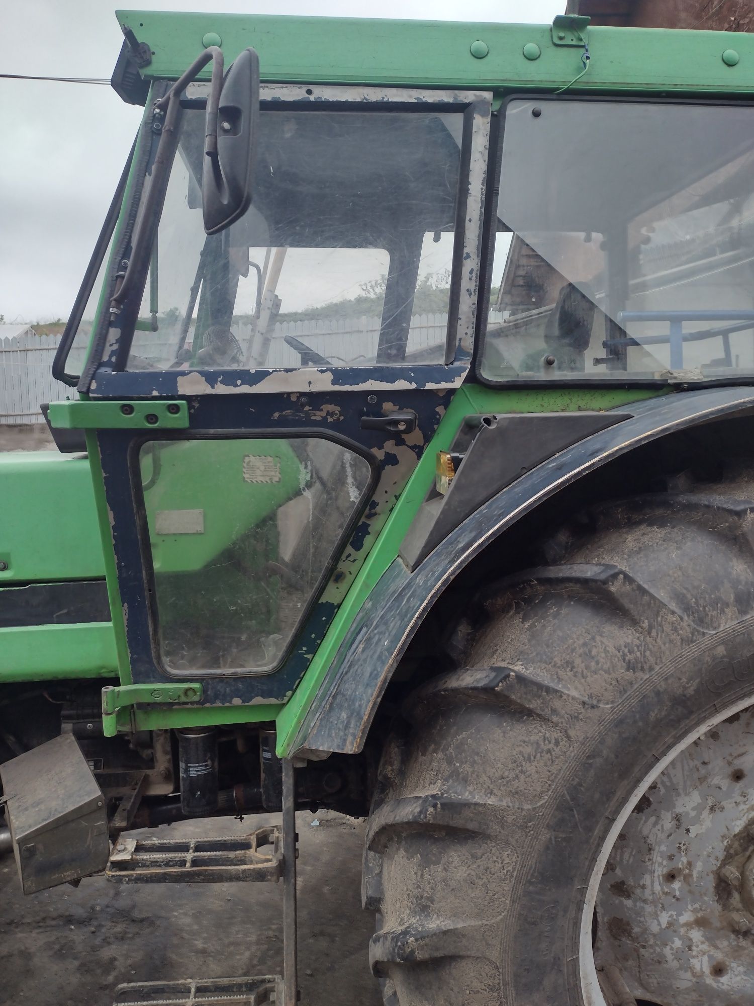 Tractor Deutz DX 120
