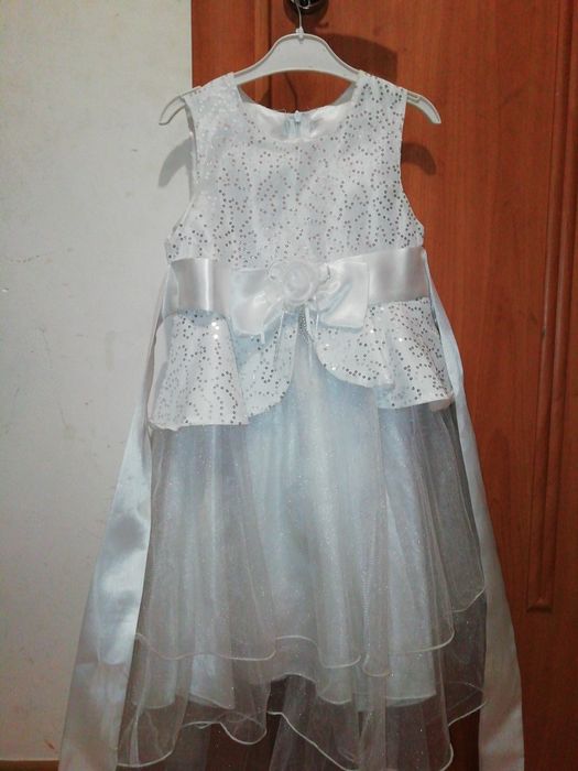 Платье для девочки маленькой
