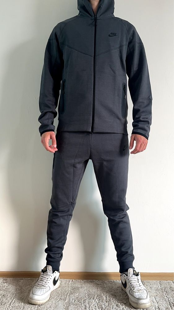 Nike Tech Fleece - различни цветове