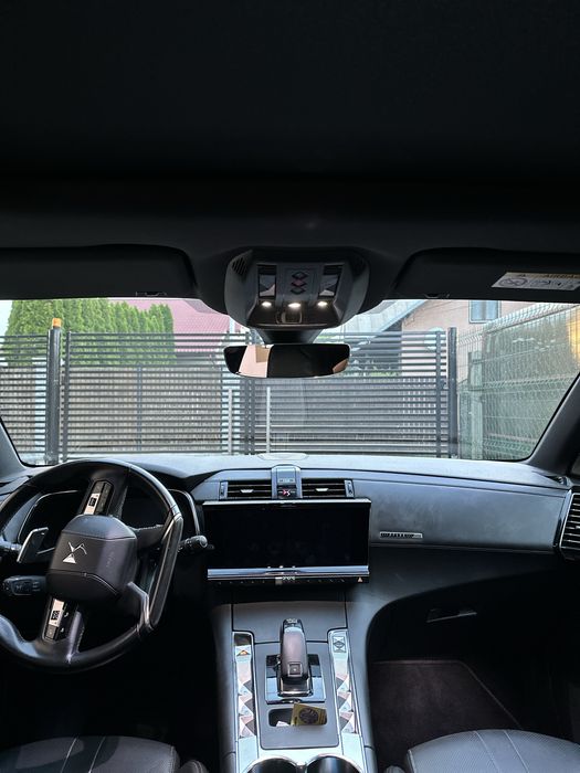 DS7 Crossback Opera