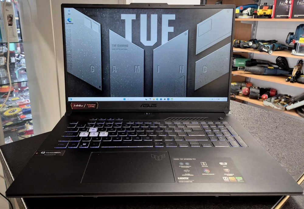 Laptop gaming - ASUS TUF F17 - Intel Core i9 - 32GB RAM - RTX 4070 8GB
