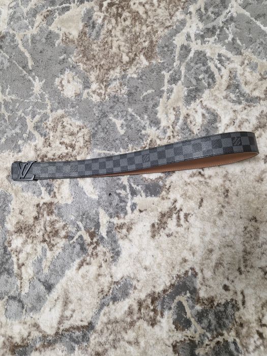 Curea Louis Vuitton