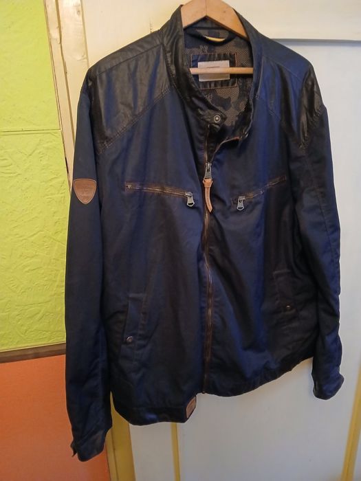 Мъжко яке Camel Active.