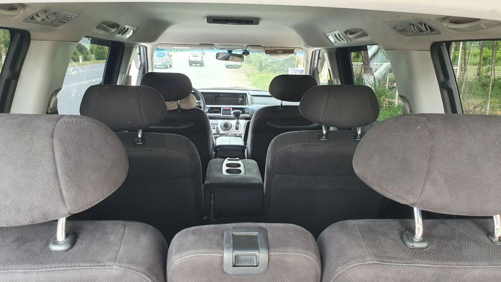 Honda elysion 2010