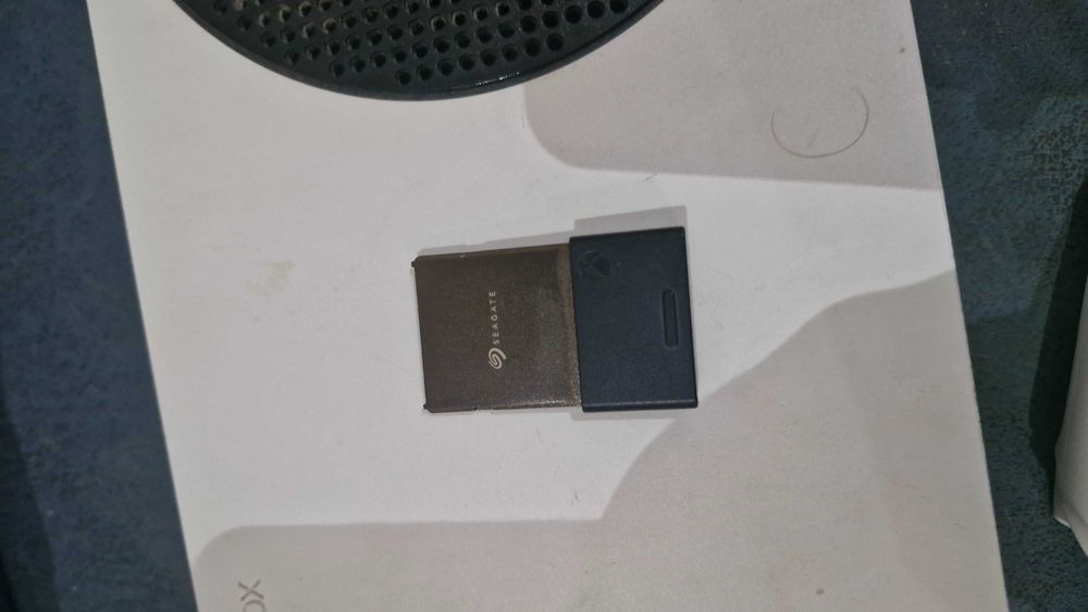 Xbox series s с джойстиком elite pro 2 + 1tbb  ssd в комплекте.