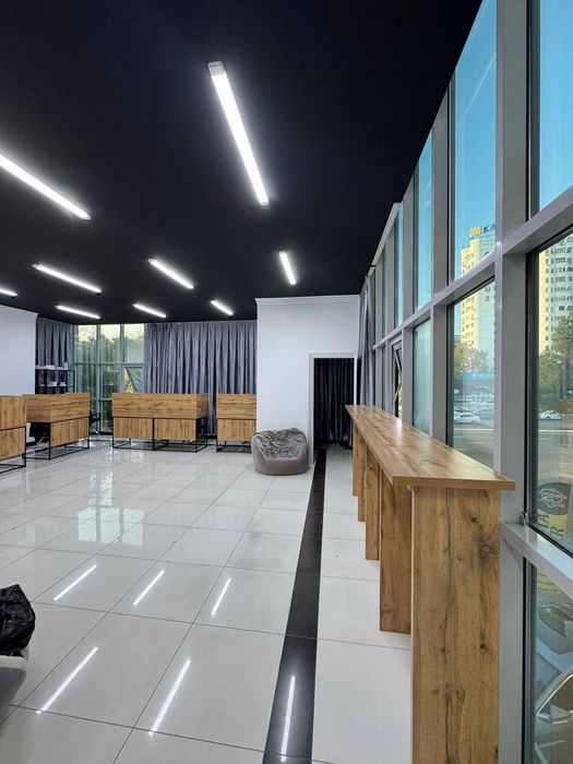 Oybek metro birinchi liniya office arenda bez makler