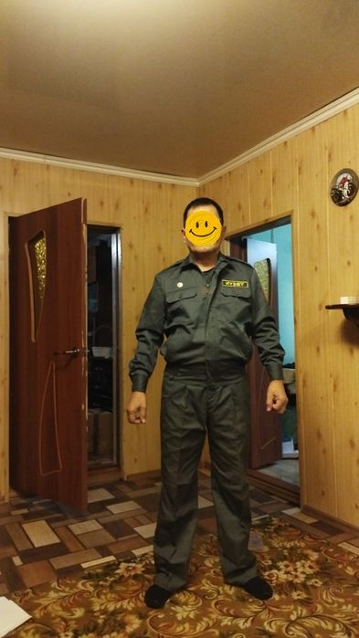 Летная куртка охранника почти новая