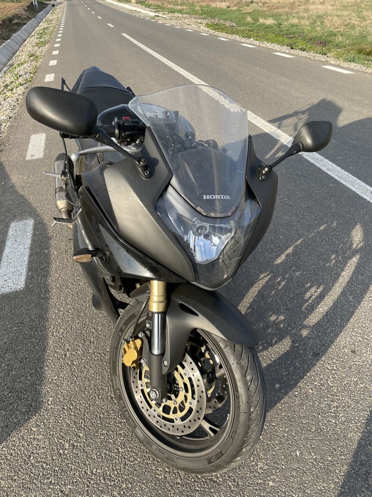 Honda CBR 600 F (nu Yamaha, Kawasaki sau Suzuki)