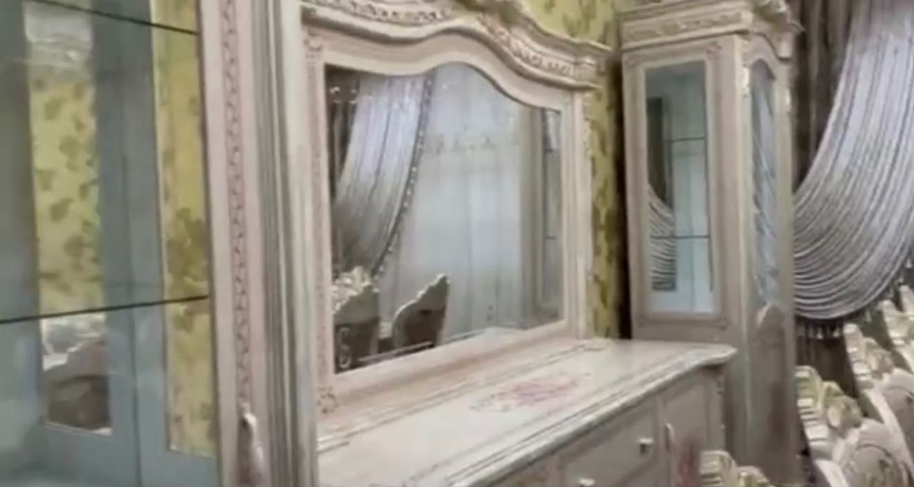 Мебель для зала комплект