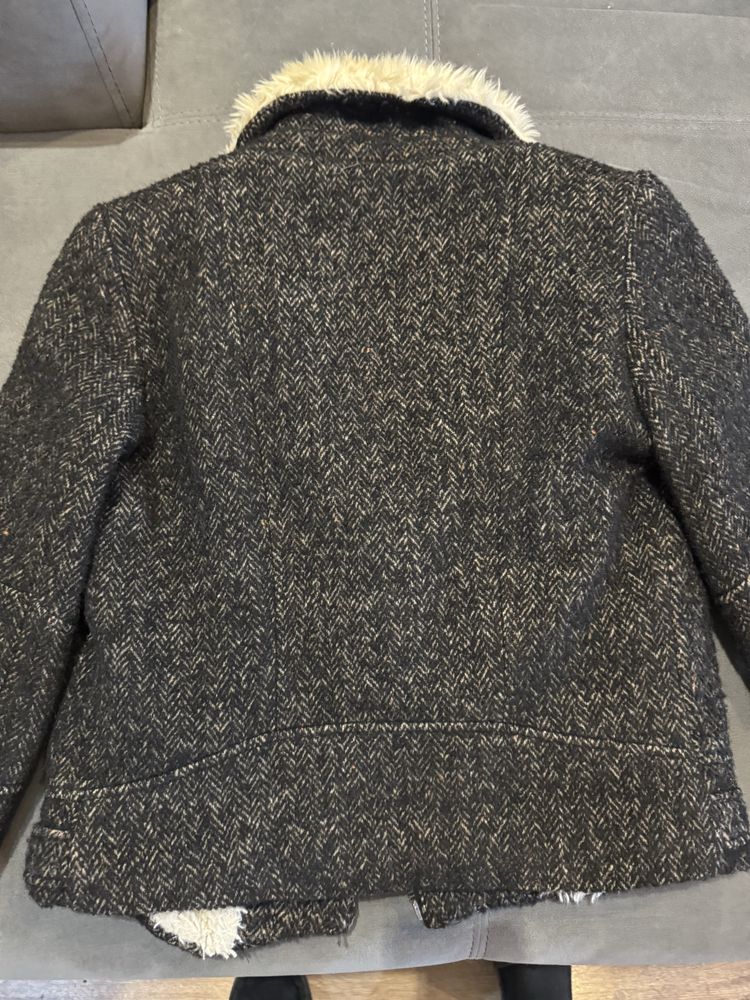 Късо палто Zara