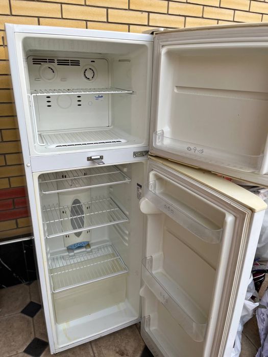 Xolodilnik.                  .