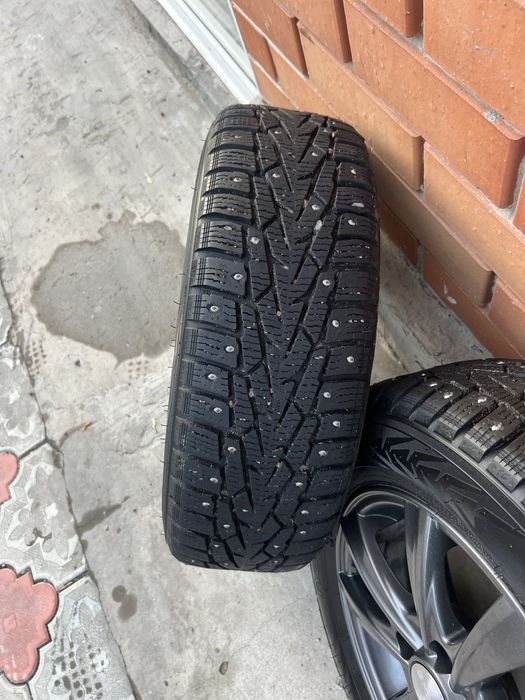 Продам шины  Б/У в отличном состоянии