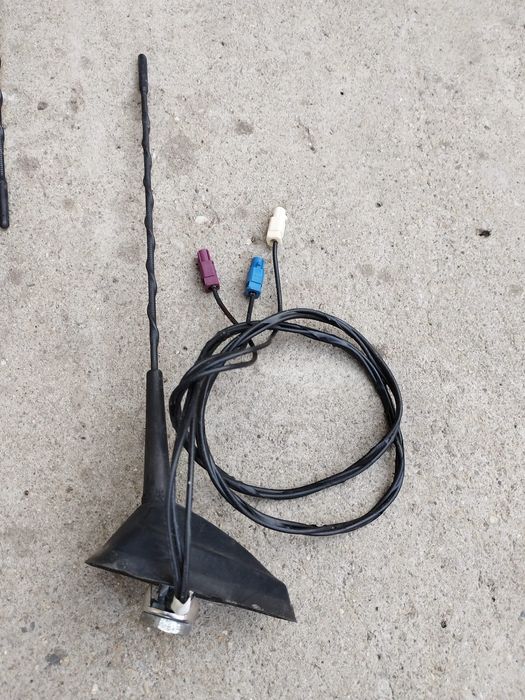 Antenă Radio GPS Navigatie Renault Megane 3 Scenic 3 Fluence Completă