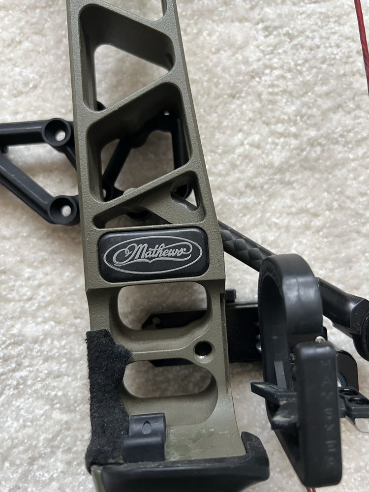 Arc compound Mathews V3 31