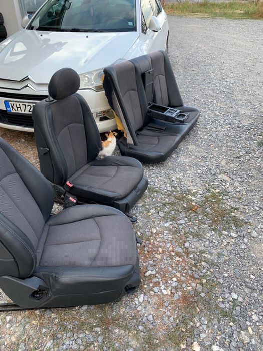 Цял салон Mercedes e-class