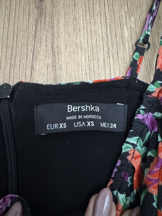Мини рокля Bershka