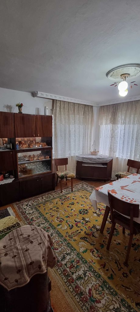 Продава се Къща в Разград, Житница - 174 кв.м за 661 €/кв.м - Снимка #8