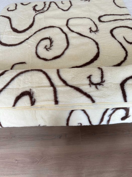 Одеяло и подушки из 100% шерсти австралийского мериноса.