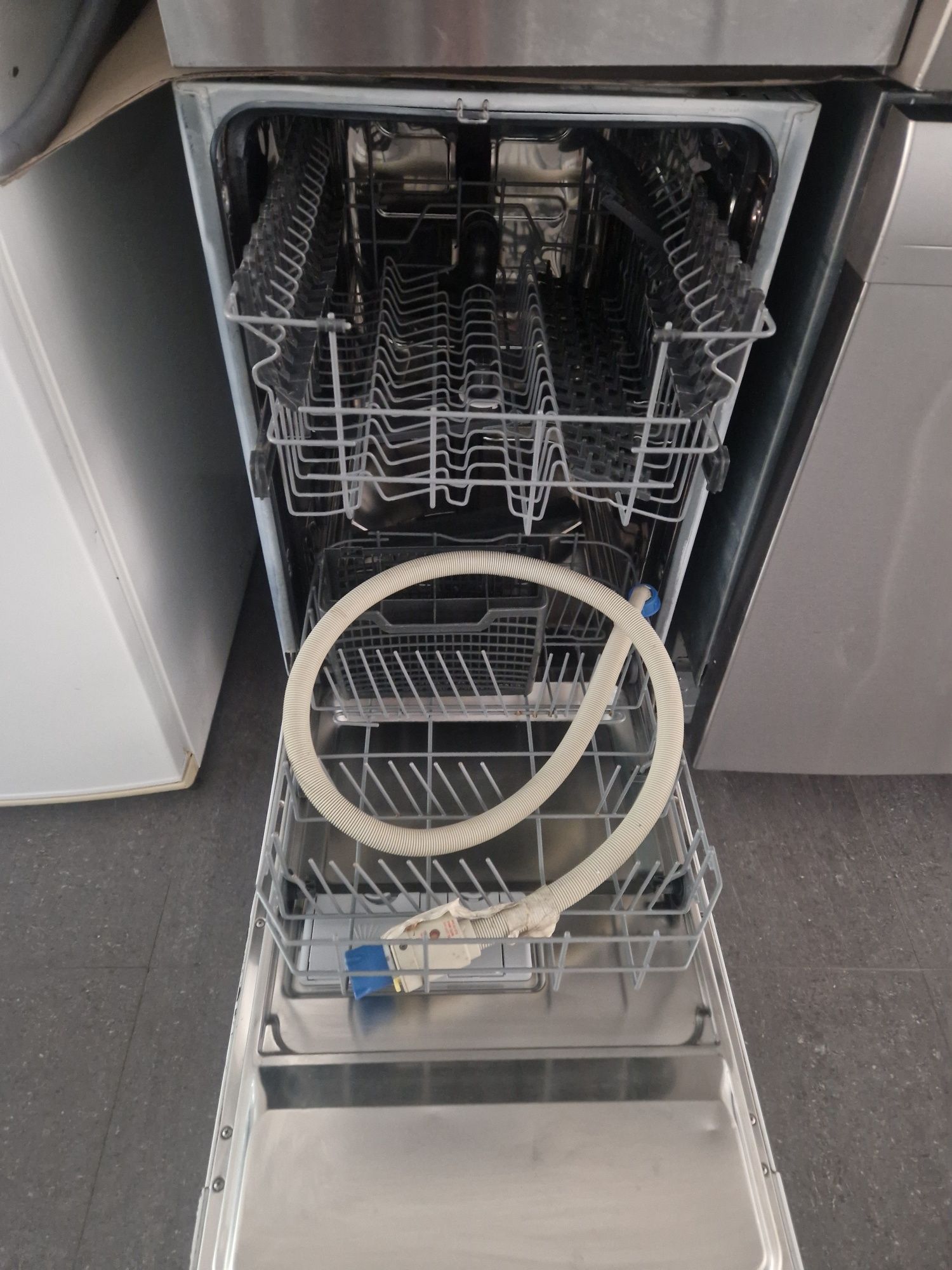 Съдомиялна Electrolux 45 см А+++