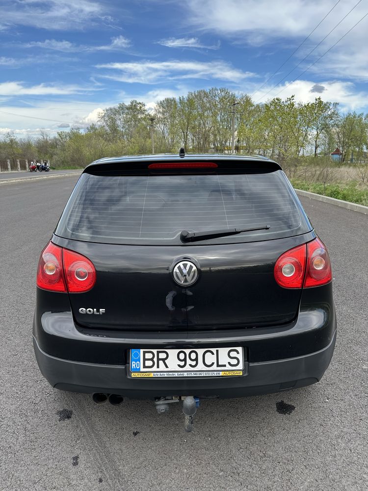 Volkswagen Golf 5 1.6MPI