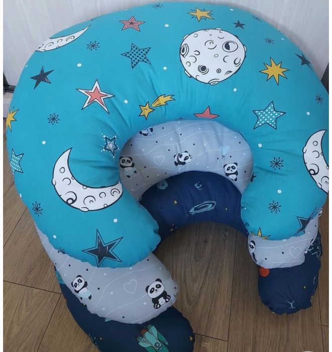 Подушка для кормления. Эмизиклилар учун естикча