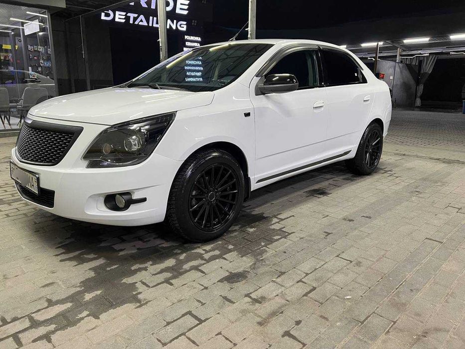 Продается авто Кобальт 2016 год автомат, перекупщикам не беспокоить