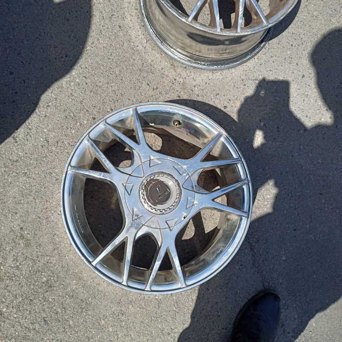 Титановый  диски