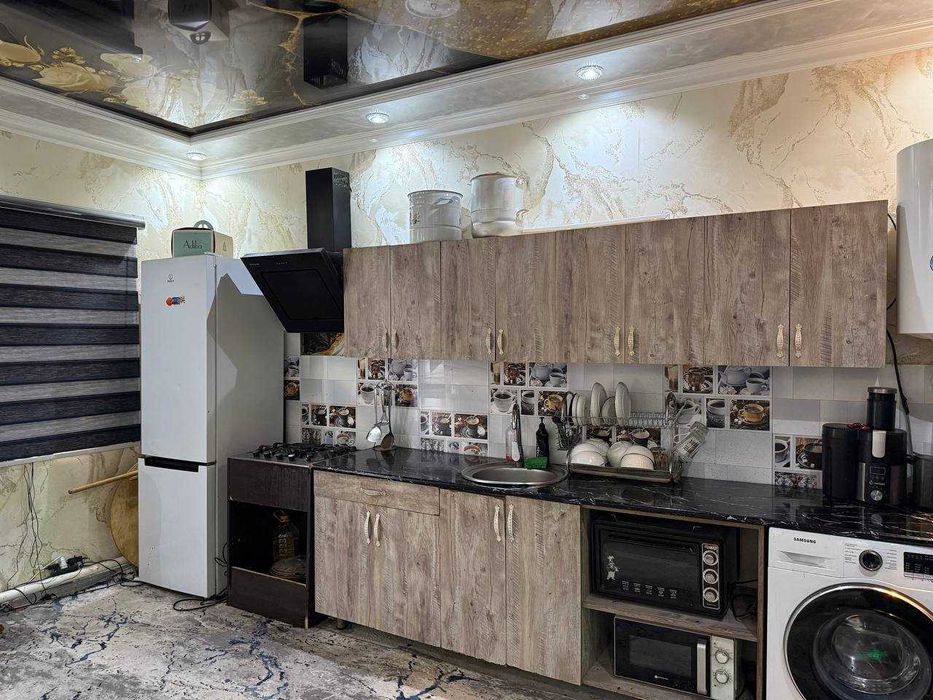 Продаётся дом в удобном локации не далеко от парка Янги Узбекистан