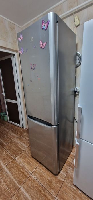 Combina frigorifica Indesit