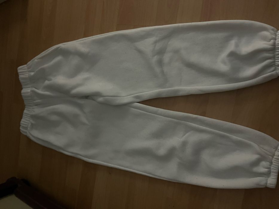 Худи/ Сличър и панталон (8лв на брой)