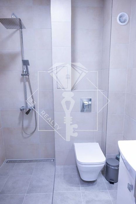 Продава се Тристаен апартамент в Пловдив, Христо Смирненски - 106 кв.м за 2038 €/кв.м - Снимка #11