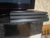 Ps4 pro 1tb продаю