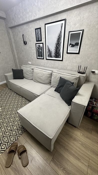 Шикарный диван продается